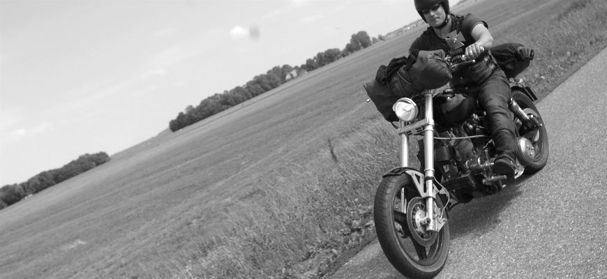 Motorcykel 870 bw Motorcykel 870 bw